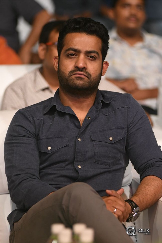 Naa-Nuvve-Pre-Release-Function-Photos